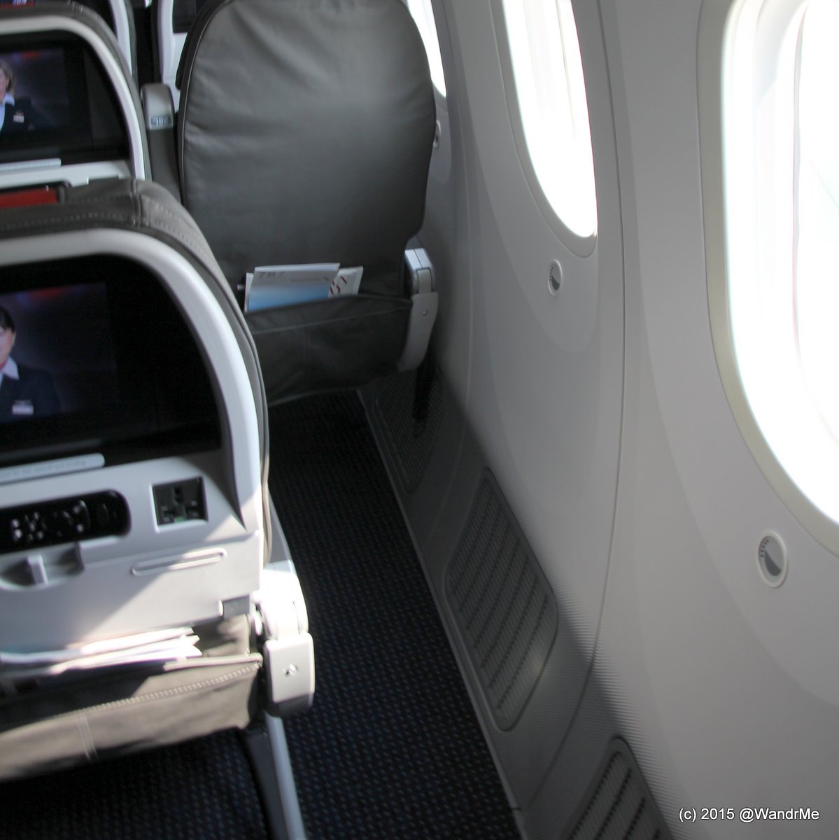 Where To Sit On The American Airlines 787 Dreamliner Wandering